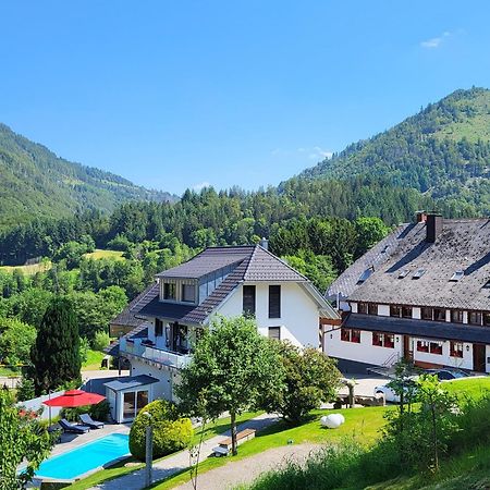 Ferienwohnungen Haus Hees Todtnau Exterior foto